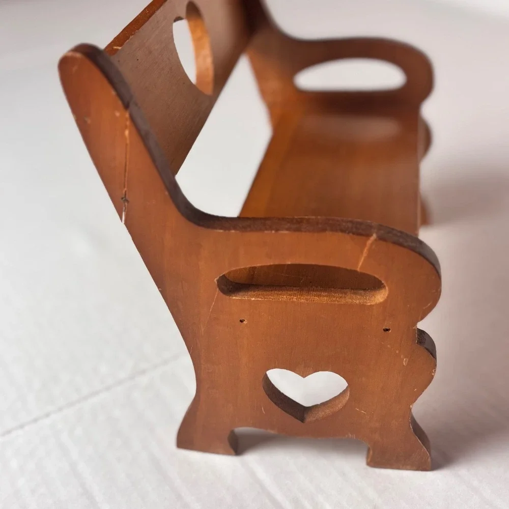 Vintage Wooden Miniature Heart Bench Wall Shelf sitter  Farmhouse Cottagecore 9